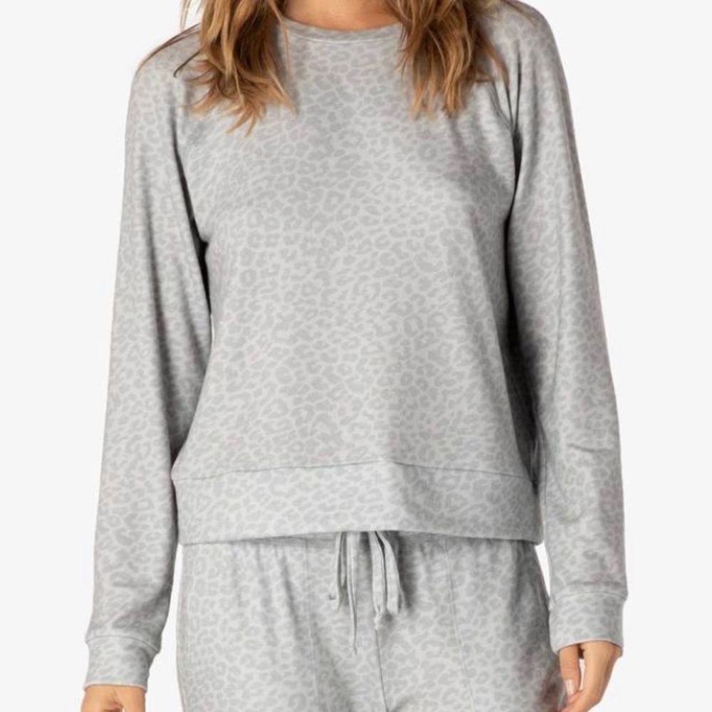 Beyond yoga printed raglan crew pullover leopard - Picture 2 of 2